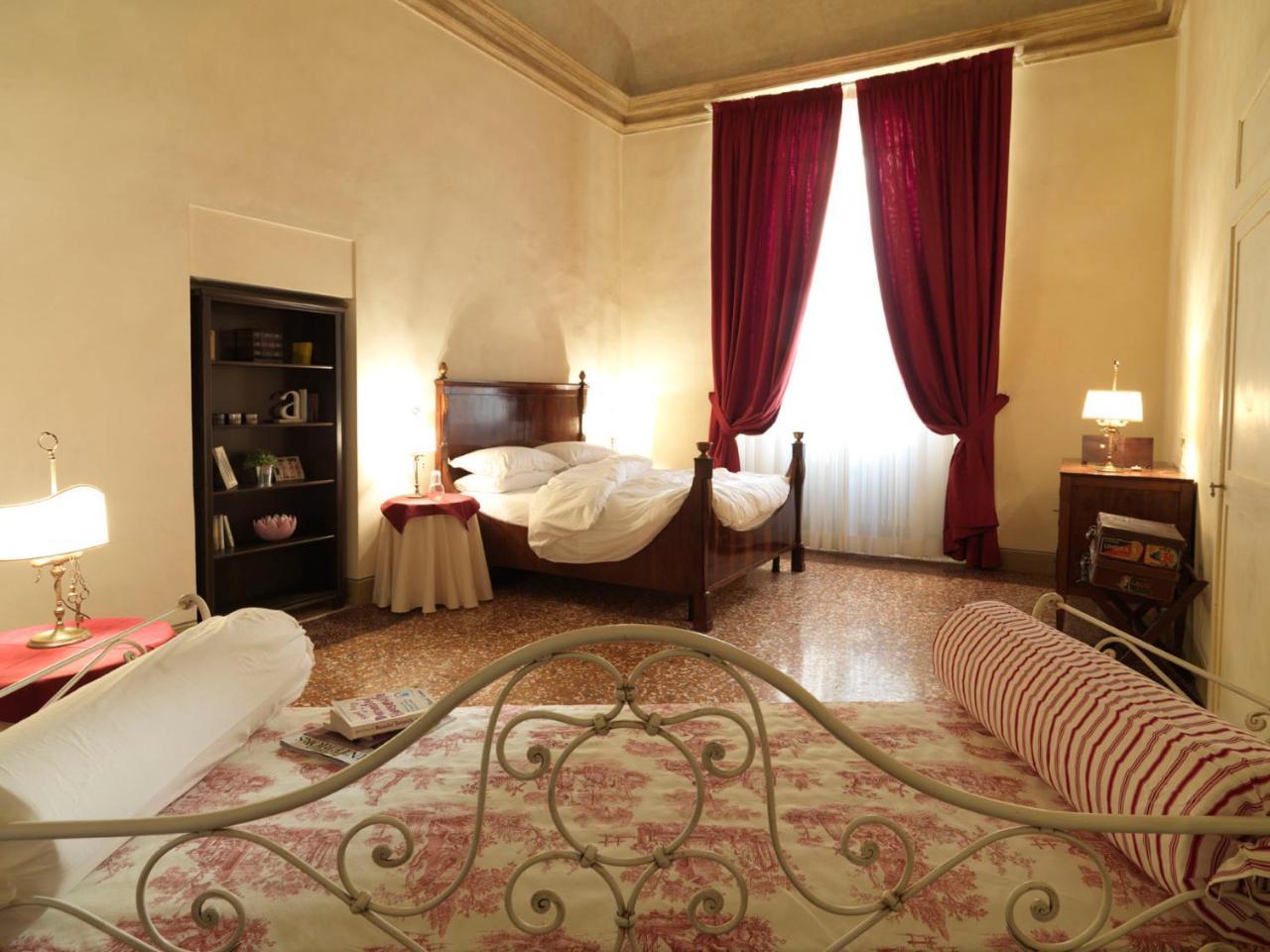 Antica Casa Zucchini B&B Bologna Luaran gambar